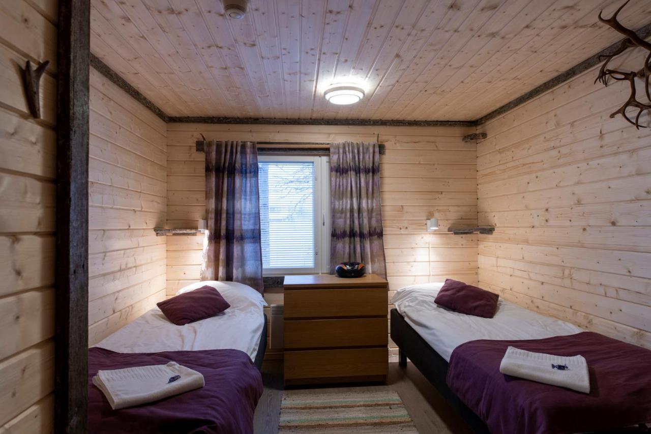 Yllaeksen Yoepuu Villa Akaslompolo Bagian luar foto